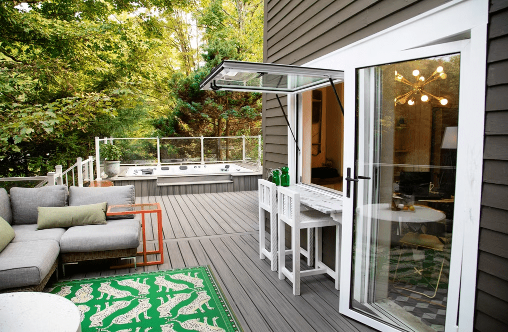 A Trex Transcend® deck with a hot tub extension.